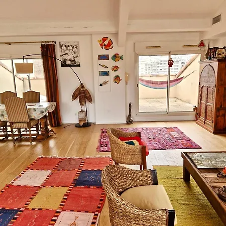 Prado Spacious And Sunny Loft In *