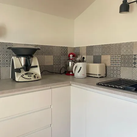 Apartment Prado Spacious And Sunny Loft In
