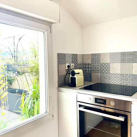 Prado Spacious And Sunny Loft In Apartment Marseille